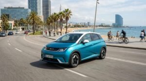 A Guerra dos Carros Elétricos Populares: BYD, Renault e montadoras nacionais disputam o mercado abaixo de R$ 120 mil
