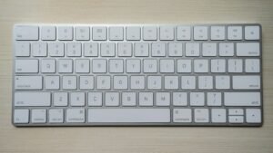 Teclado Switch Magnético vs Mecânico: Vale a Pena Rapid Trigger em 2026?